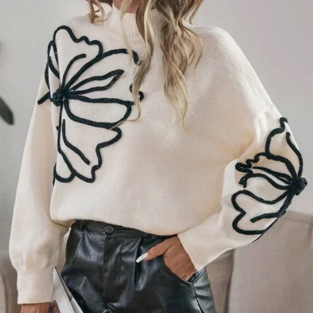 Elegant Cream Sweater with Black Floral Design Women's size Medium (63) - Picture 3 of 9